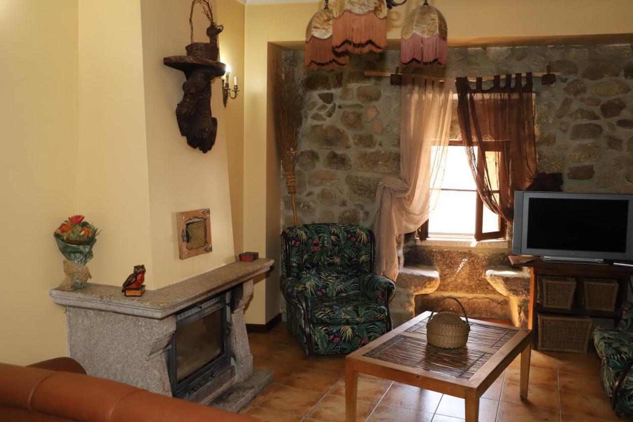 Casa Na Serra Da Estrela Melo Экстерьер фото
