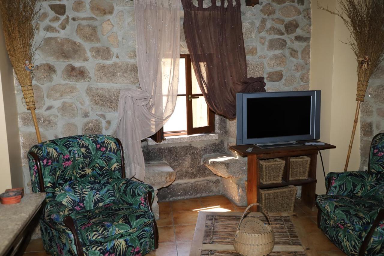 Casa Na Serra Da Estrela Melo Экстерьер фото